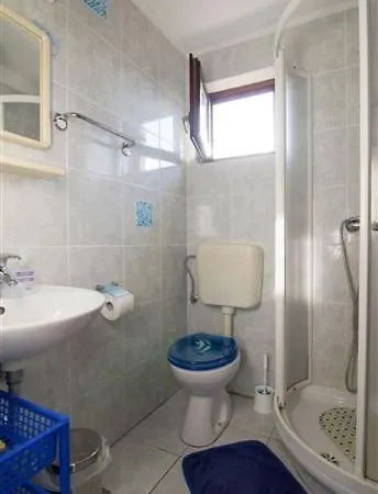 Guest house Burmy Pula